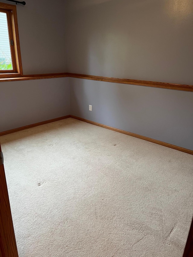 205 Darling Pl, Alexandria, MN 56308 - unfurnished room with carpet flooring and baseboards