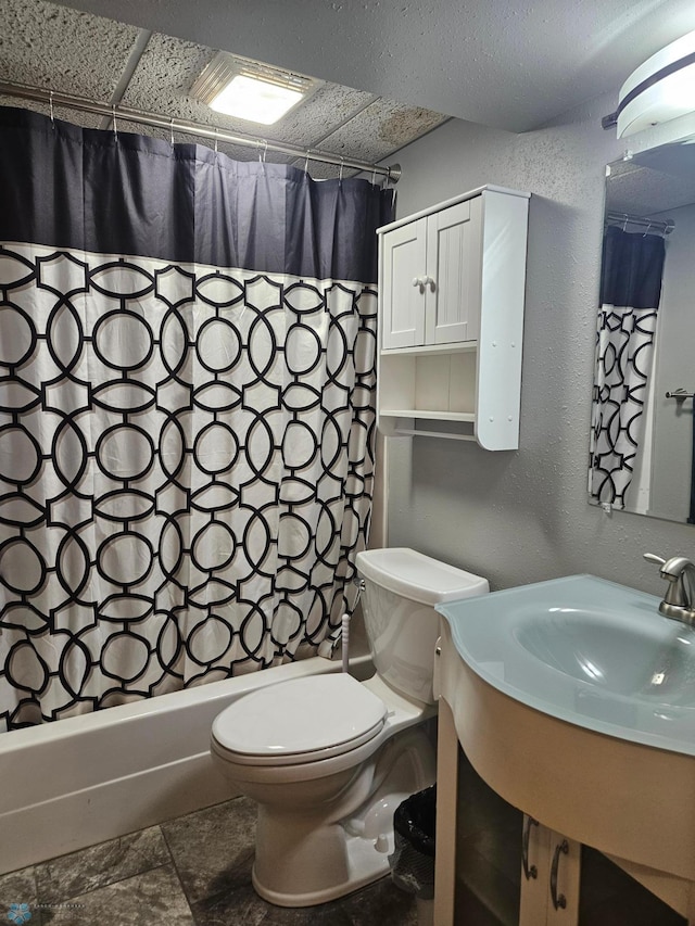 2904 17th Ave S, Moorhead, MN 56560 - bathroom with toilet, shower / tub combo, and stone finish flooring
