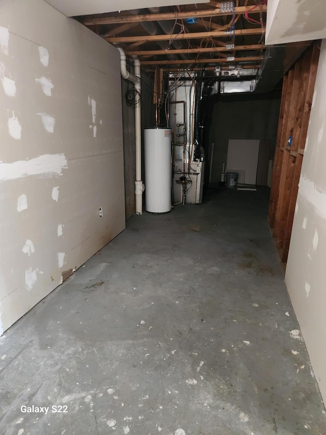 6454 Appaloosa Ave S, Forest Lake, MN 55025 - unfinished below grade area with water heater