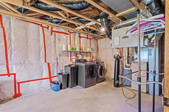 2572 91st Ln NE, Blaine, MN 55449 - unfinished below grade area with washer and dryer