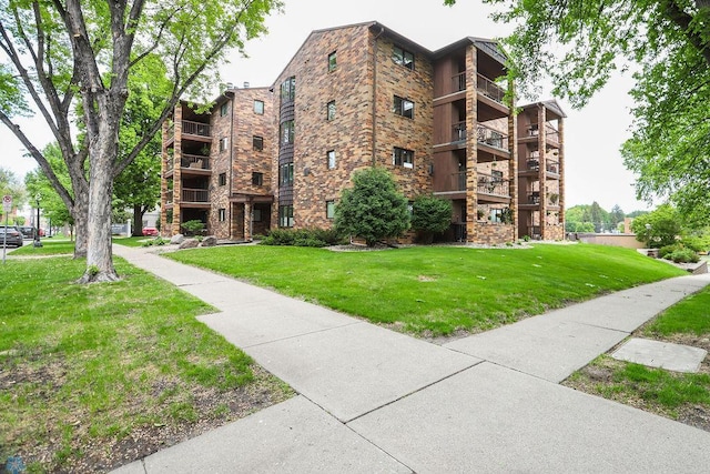 220 8th St S Unit B2, Fargo, ND 58103 - view of apartment building / complex