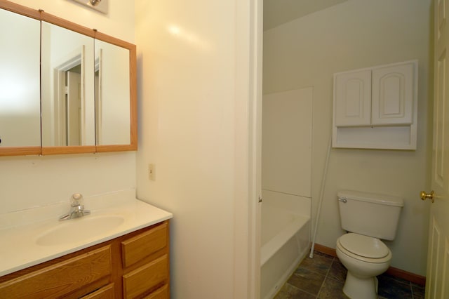 508 6th Ave S, Saint Cloud, MN 56301 - bathroom with vanity and toilet