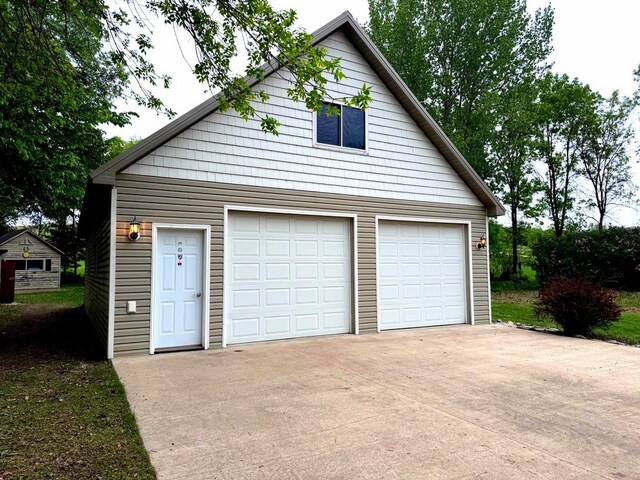 33798 Shady Oak Dr, Foster Twp, MN 56225 - view of detached garage