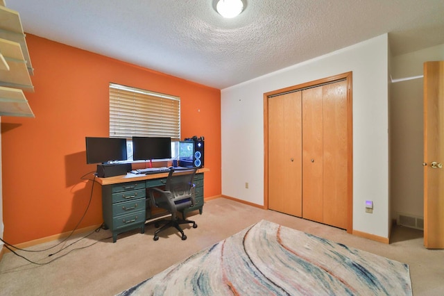 18917 Hartley Lake Rd, Brainerd, MN 56401 - carpeted office with a textured ceiling and baseboards