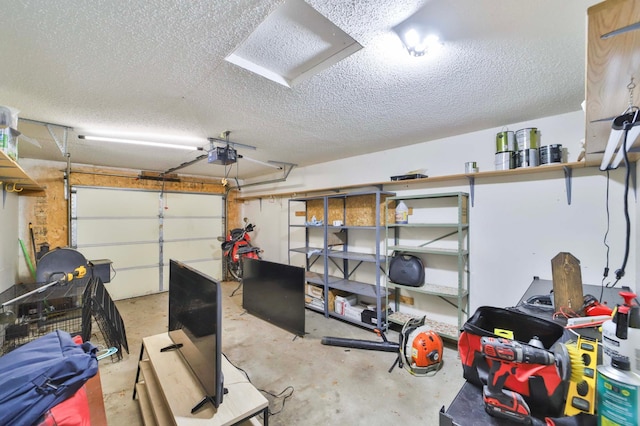18917 Hartley Lake Rd, Brainerd, MN 56401 - garage with a garage door opener