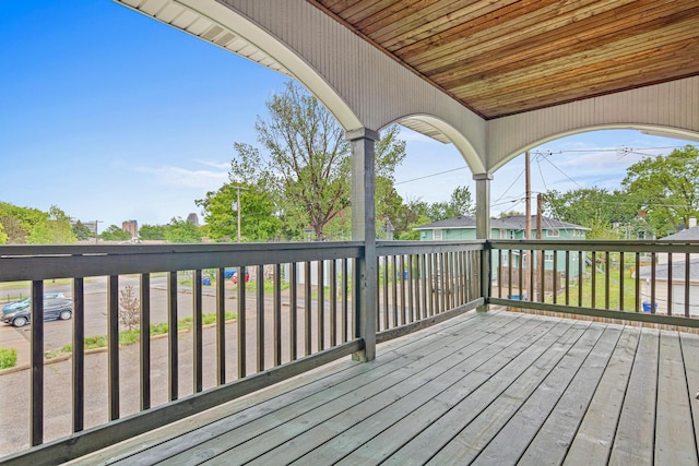 338 Aurora Ave, Saint Paul, MN 55103 - view of wooden deck