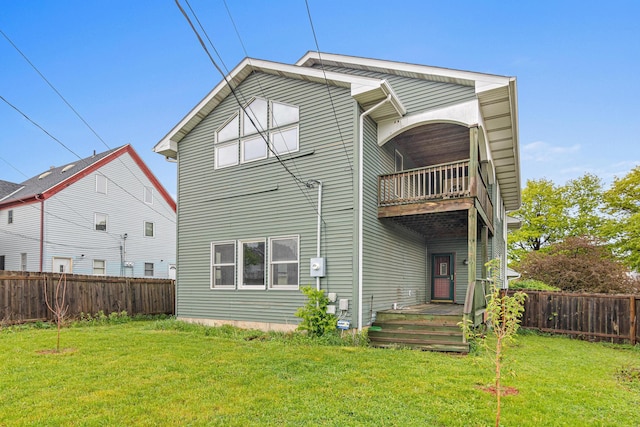 338 Aurora Ave, Saint Paul, MN 55103 - back of house with a balcony
