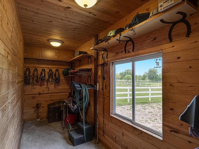 9368 188th Ave NW, Nowthen, MN 55330 - view of stable