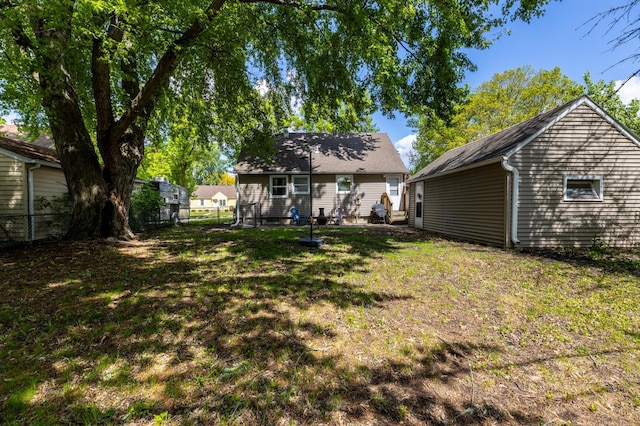 802 19th St SW, Austin, MN 55912 - view of yard
