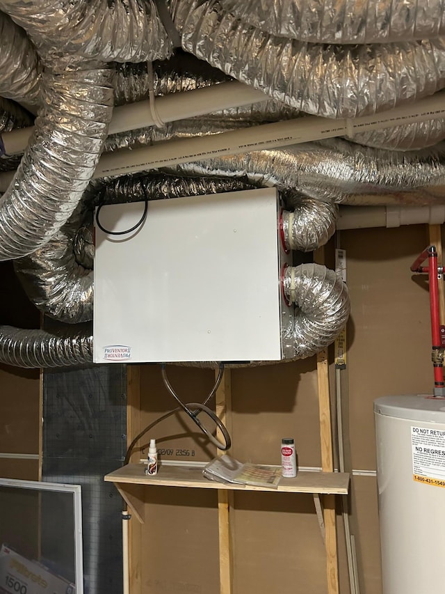 900 Pleasant Ave S, Park Rapids, MN 56470 - utilities featuring water heater