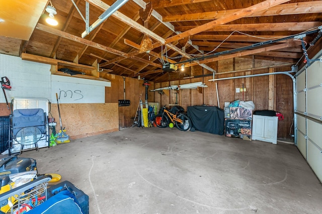 820 6th St, Montevideo, MN 56265 - view of garage