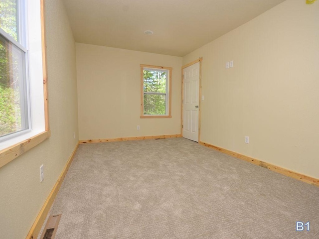 24061 US-71, Park Rapids, MN 56470 - unfurnished room featuring carpet flooring and baseboards