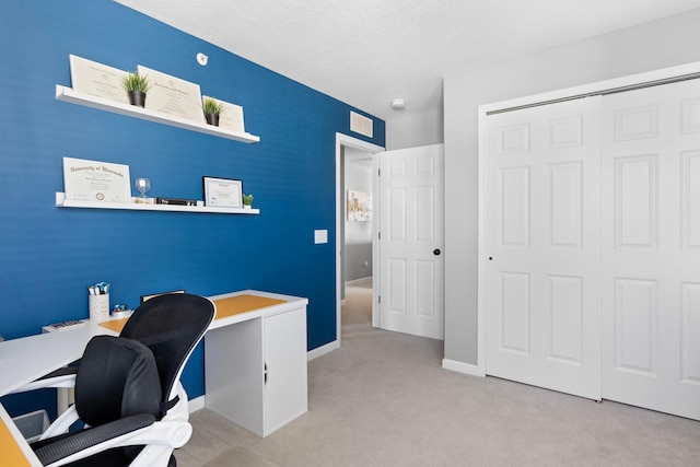 6980 Archer Trl, Inver Grove Heights, MN 55077 - home office featuring carpet flooring, baseboards, and a textured ceiling