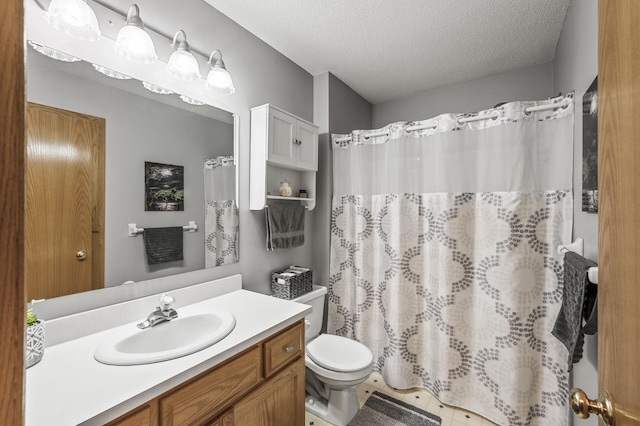 15144 Zilla St NW, Andover, MN 55304 - full bathroom featuring vanity, toilet, a textured ceiling, and curtained shower
