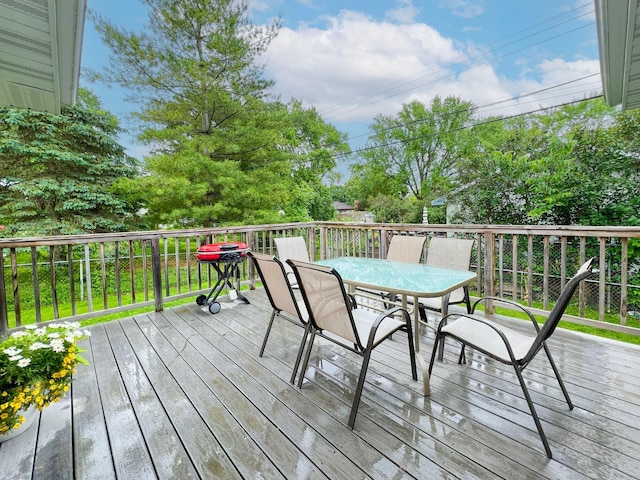 3732 Jersey Ave N, Crystal, MN 55427 - deck with outdoor dining area
