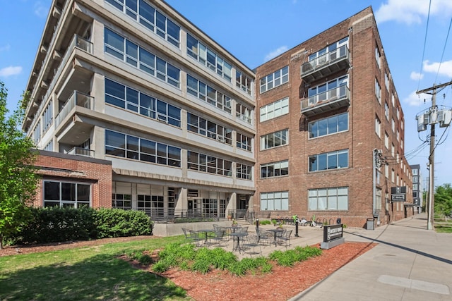 901 3rd St Unit 411, Minneapolis, MN 55401 - view of apartment building / complex