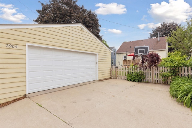 2904 Jersey Ave S, Saint Louis Park, MN 55426 - view of detached garage