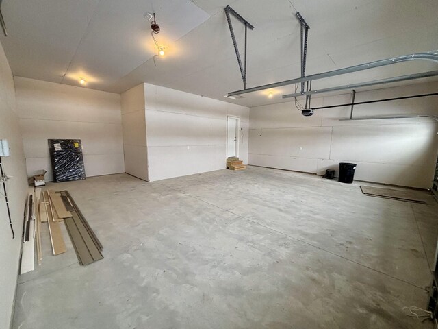 11798 5th St NE, Hanover, MN 55341 - garage featuring a garage door opener