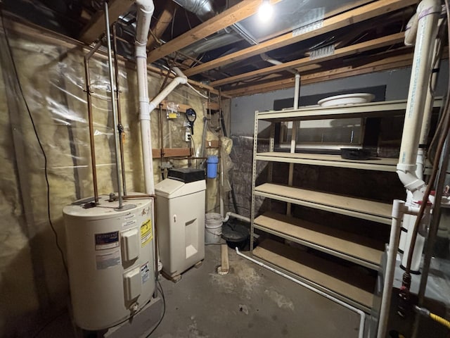 23759 Clarissa Haven Dr, Girard Twp, MN 56551 - utilities featuring electric water heater and washer / clothes dryer