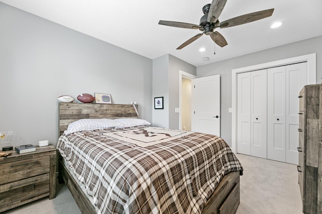 1600 Buffalo Cv, Buffalo, MN 55313 - bedroom featuring light carpet, recessed lighting, a closet, and ceiling fan