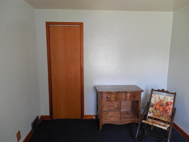 1156 River Rd, Windom, MN 56101 - living area featuring baseboards