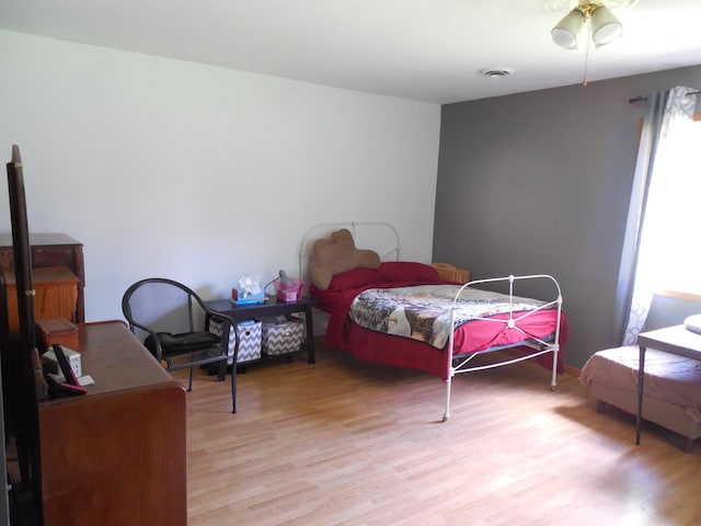 1156 River Rd, Windom, MN 56101 - bedroom featuring light wood finished floors