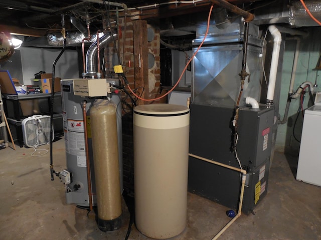 1156 River Rd, Windom, MN 56101 - utilities featuring washer / clothes dryer and heating unit