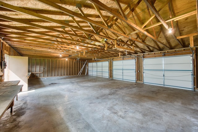 411 6th St, Bird Island, MN 55310 - view of garage