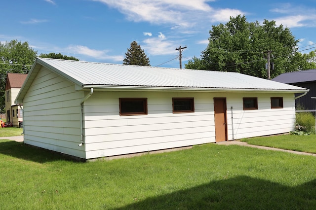 411 6th St, Bird Island, MN 55310 - view of outbuilding