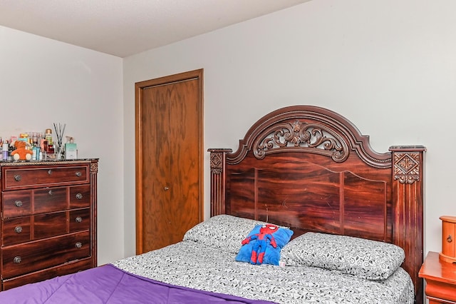 2904 Silver Lake Ct NE, Saint Anthony, MN 55421 - view of bedroom