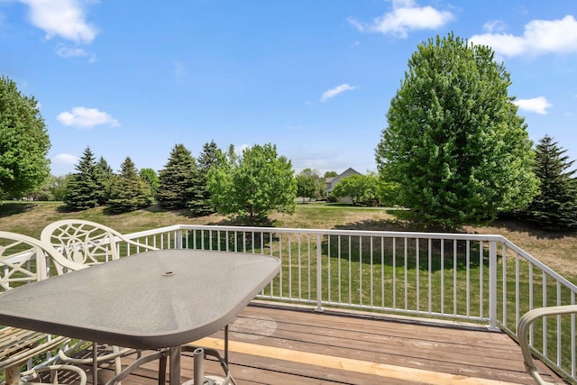 17830 Glasgow Way, Lakeville, MN 55044 - deck with a yard