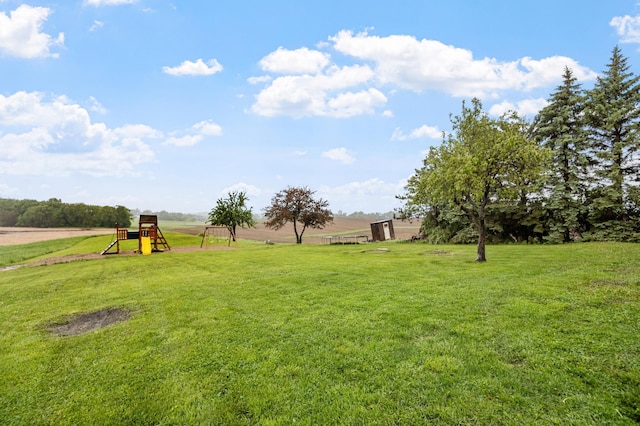 2487 2nd St SW, Buffalo, MN 55313 - view of grassy yard
