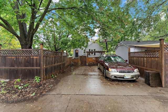 41 17th Ave N, Hopkins, MN 55343 - view of fenced yard