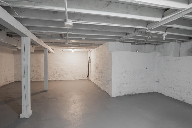 922 Minnehaha Ave E, Saint Paul, MN 55106 - view of unfinished basement