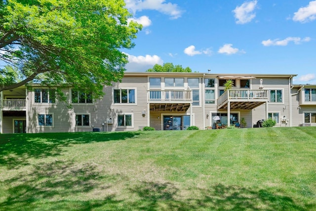 1439 Summit Shores Dr, Burnsville, MN 55306 - view of property