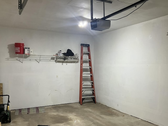 408 Beech Ave, Fergus Falls, MN 56537 - garage with a garage door opener
