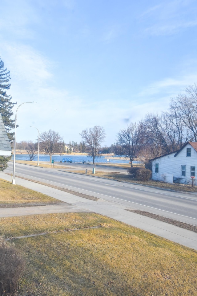 715 8th St E, Thief River Falls, MN 56701 - view of asphalt street with street lights