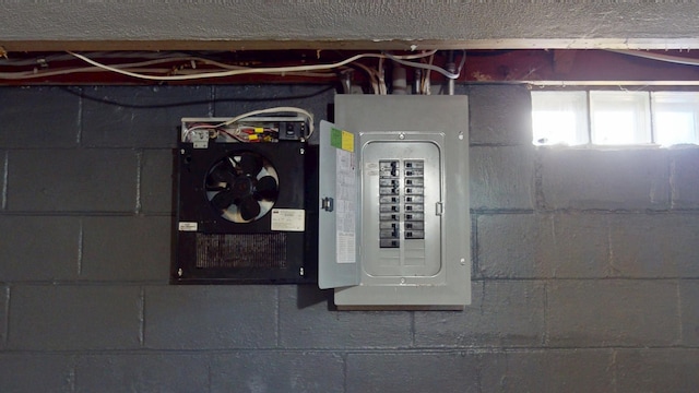 706 19th St, Albert Lea, MN 56007 - utilities featuring electric panel