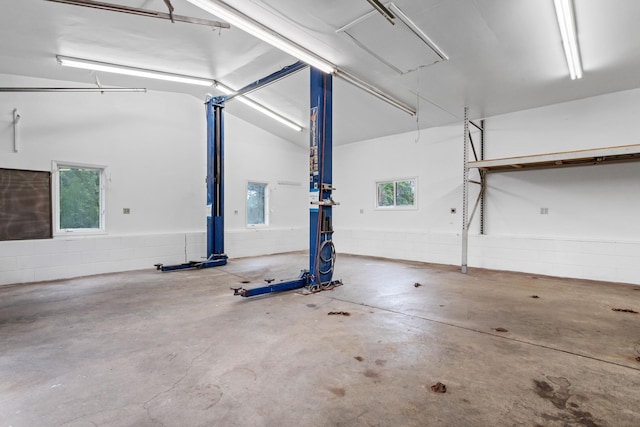 1901 Lexington Ave S, Mendota Heights, MN 55118 - view of garage