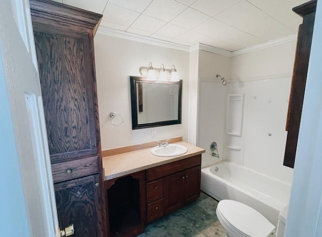 415 Francis St, Faribault, MN 55021 - bathroom featuring vanity, crown molding, toilet, and bathing tub / shower combination