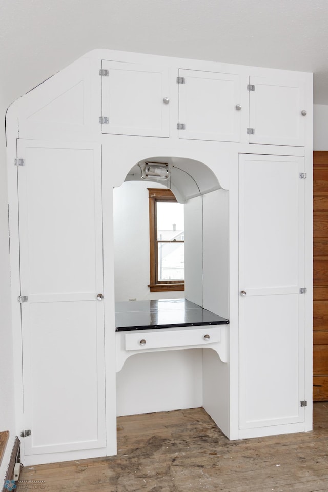 726 College St N, Fargo, ND 58102 - view of closet