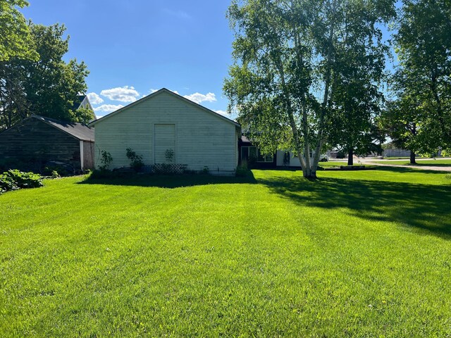 404 1st St S, Hoffman, MN 56339 - view of green lawn