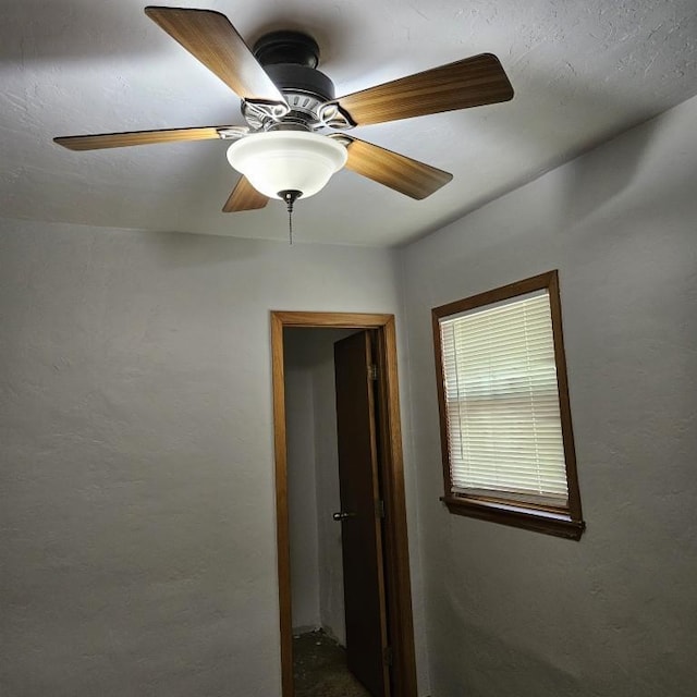 410 9th St, Morris, MN 56267 - view of hallway
