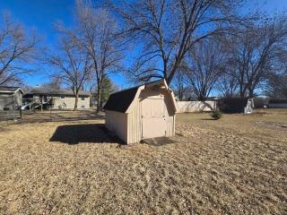 405 16th Ave NE, Waseca, MN 56093 - view of shed