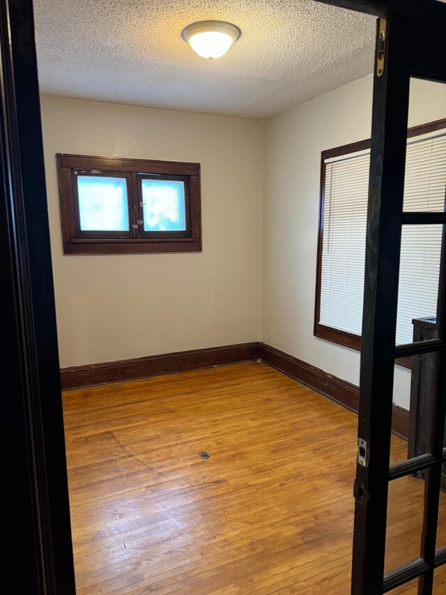 4043 Penn Ave N, Minneapolis, MN 55412 - photo 24