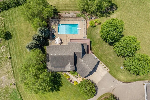 27285 Cambodia Ave, Castle Rock Twp, MN 55024 - view of subject property featuring a pool area