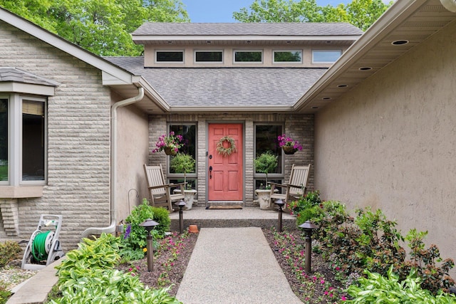 1405 Farm Rd, Chanhassen, MN 55318 - doorway to property with a shingled roof and stucco siding
