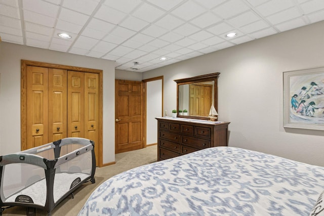 1405 Farm Rd, Chanhassen, MN 55318 - bedroom featuring light colored carpet, a closet, baseboards, and recessed lighting