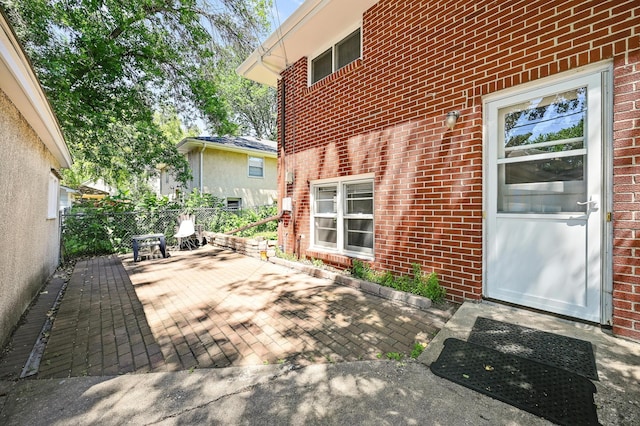 5030 Sheridan Ave S, Minneapolis, MN 55410 - view of patio / terrace