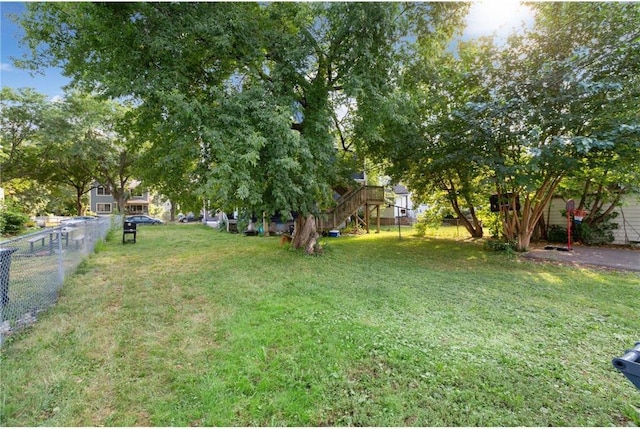 481 Edmund Ave, Saint Paul, MN 55103 - view of yard with stairway and a deck